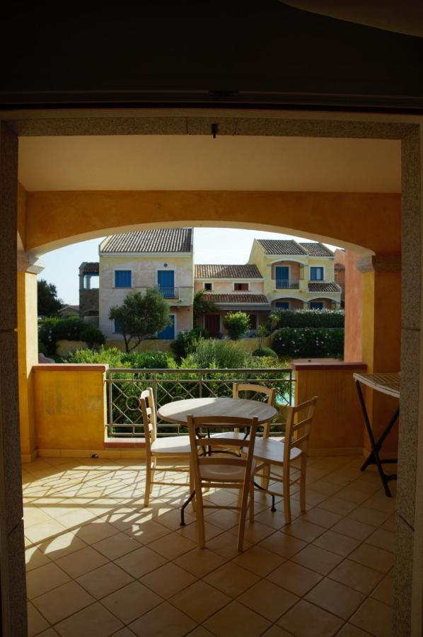 Appartamenti Residence Zodiaco Porto Pozzo Exterior foto