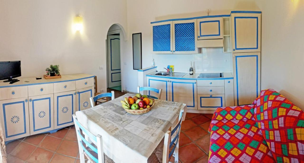 Appartamenti Residence Zodiaco Porto Pozzo Exterior foto